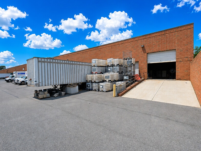 8251 Telegraph Rd, Odenton, MD for lease - Building Photo - Image 2 of 5