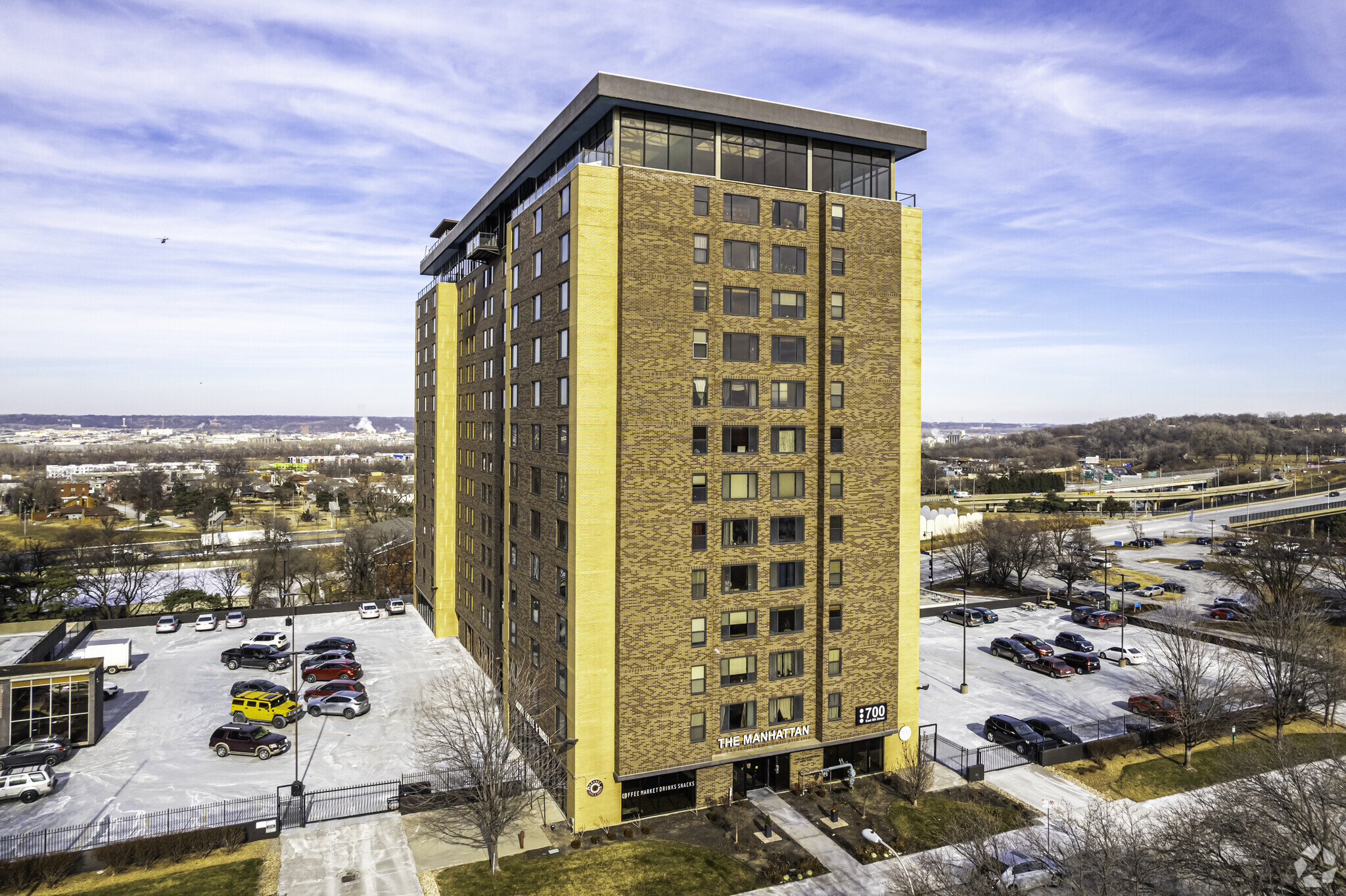 700 E 8th St, Kansas City, MO à vendre Photo principale- Image 1 de 51