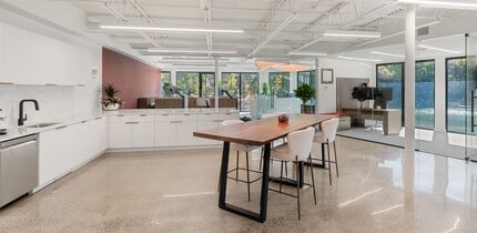 257 Riverside Ave, Westport, CT for lease Building Photo- Image 2 of 5