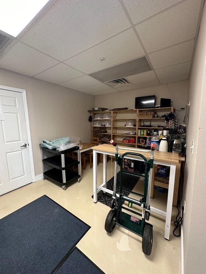 6600-6612 26th Ct E, Sarasota, FL 34243 - Unité 6606 - - Photo intérieure - Image 2 of 10