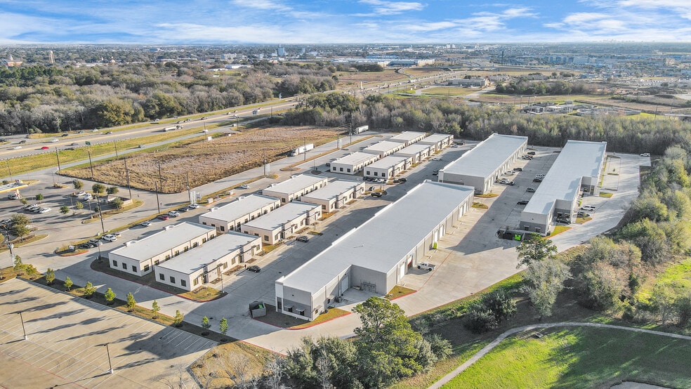 26077 Nelson Way, Katy, TX for lease - Building Photo - Image 3 of 18