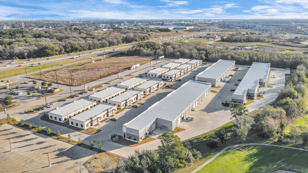 26077 Nelson Way, Katy, TX à louer - Photo du bâtiment - Image 3 de 18