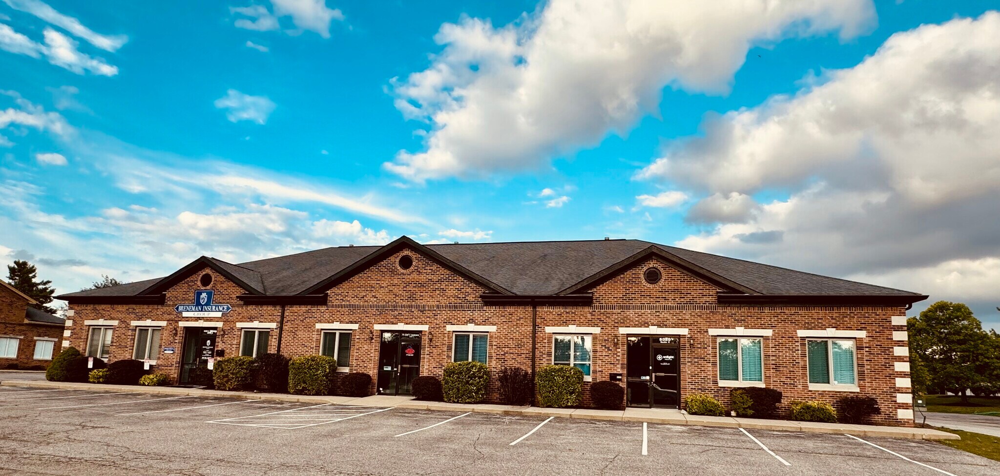 5329 S Emerson Ave, Indianapolis, IN à vendre Photo du bâtiment- Image 1 de 1