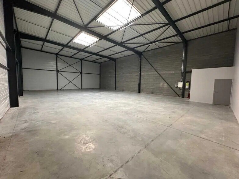 Flex dans Genay à louer - Photo intérieure - Image 2 de 7