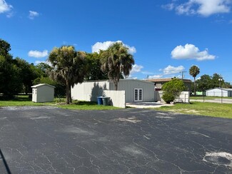 Plus de détails pour 2054 Crawford St, Fort Myers, FL - Bureau à louer