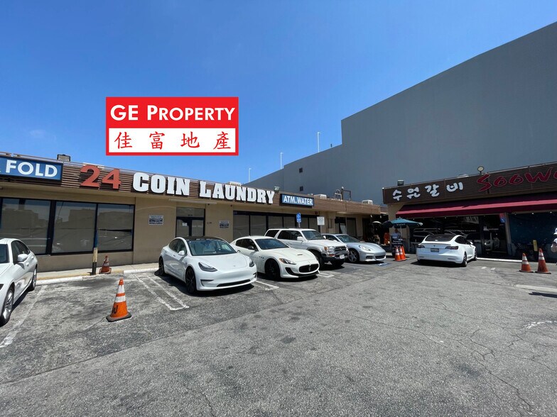 856 S Vermont Ave, Los Angeles, CA for lease - Building Photo - Image 3 of 6