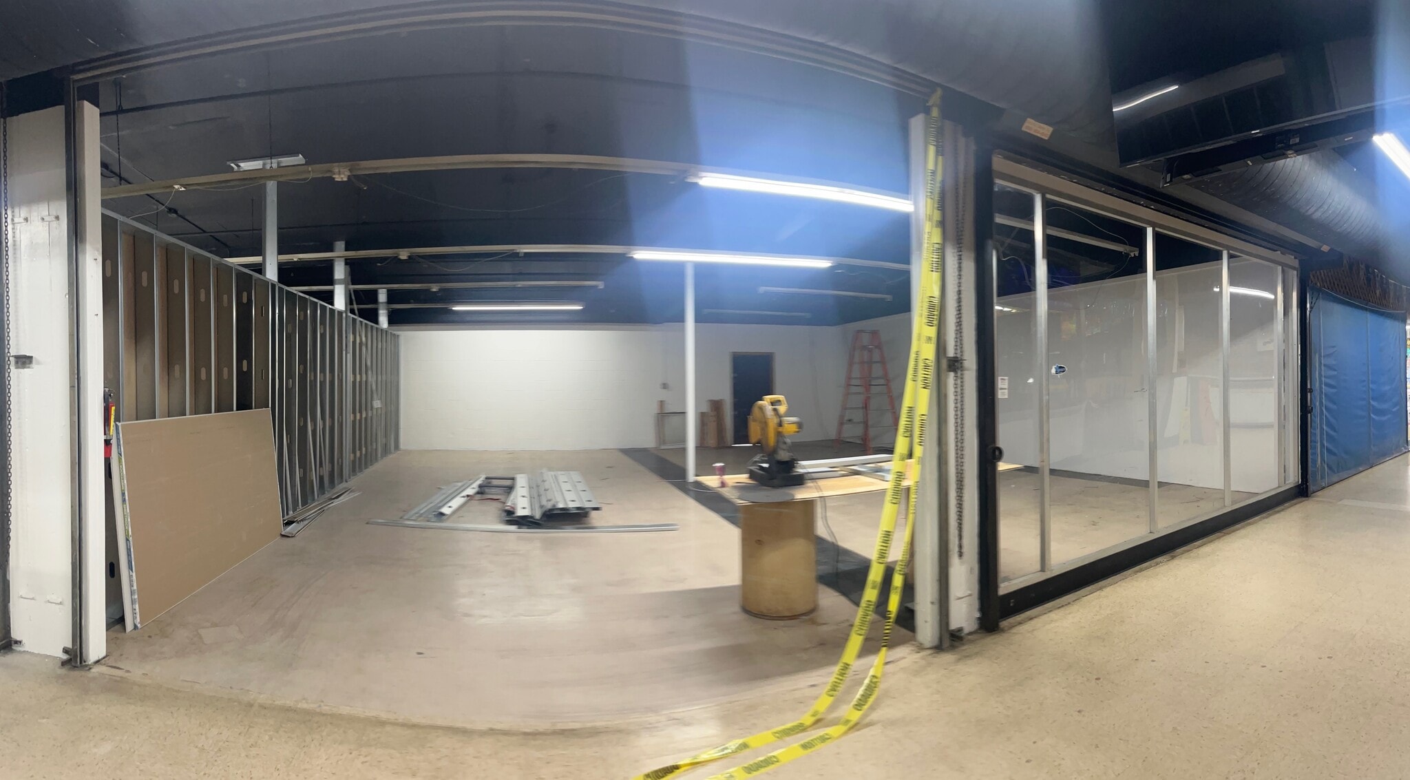 41 Clementon Rd, Berlin, NJ for lease Interior Photo- Image 1 of 1