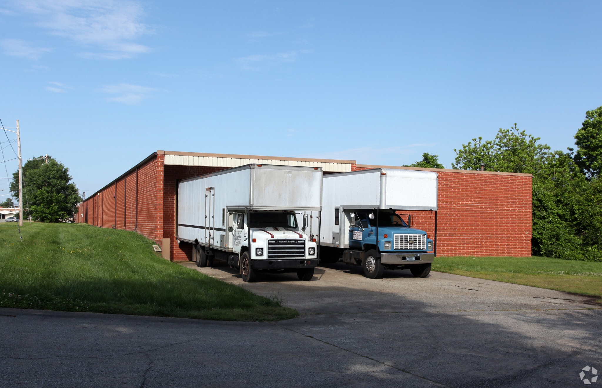 1937 W Green Dr, High Point, NC for lease Primary Photo- Image 1 of 8