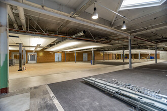 3401 N California Ave, Chicago, IL for lease Interior Photo- Image 1 of 3