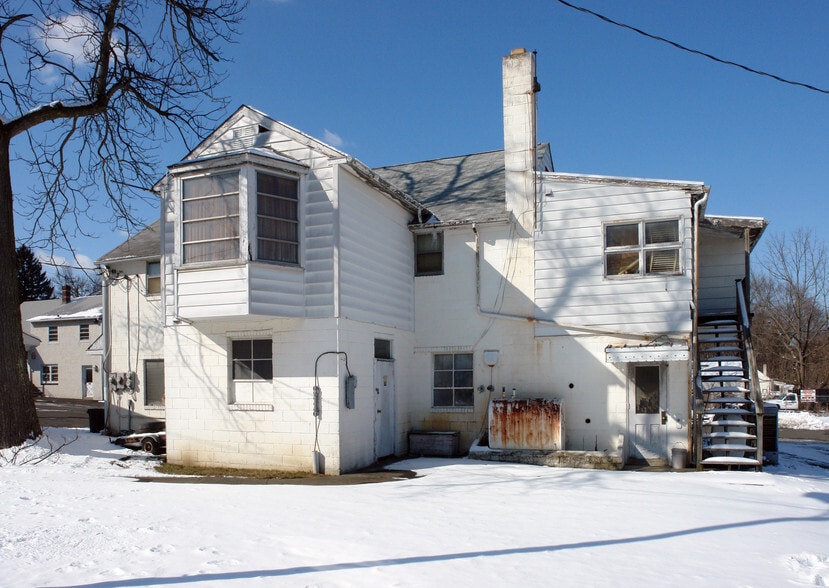 2423 Susquehanna Rd, Abington, PA for sale - Building Photo - Image 3 of 8