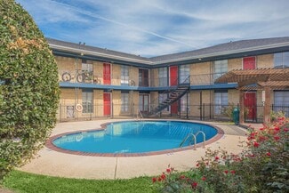 Plus de détails pour 801 S Allen Genoa Rd, South Houston, TX - Multi-résidentiel à vendre