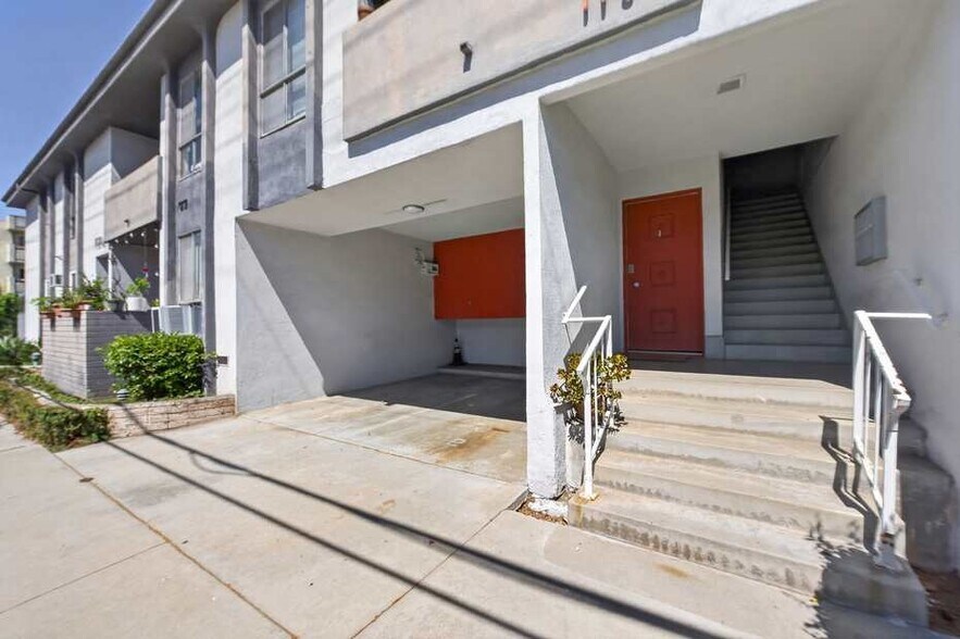 1754 Federal Ave, Los Angeles, CA à vendre - Photo du bâtiment - Image 3 de 5