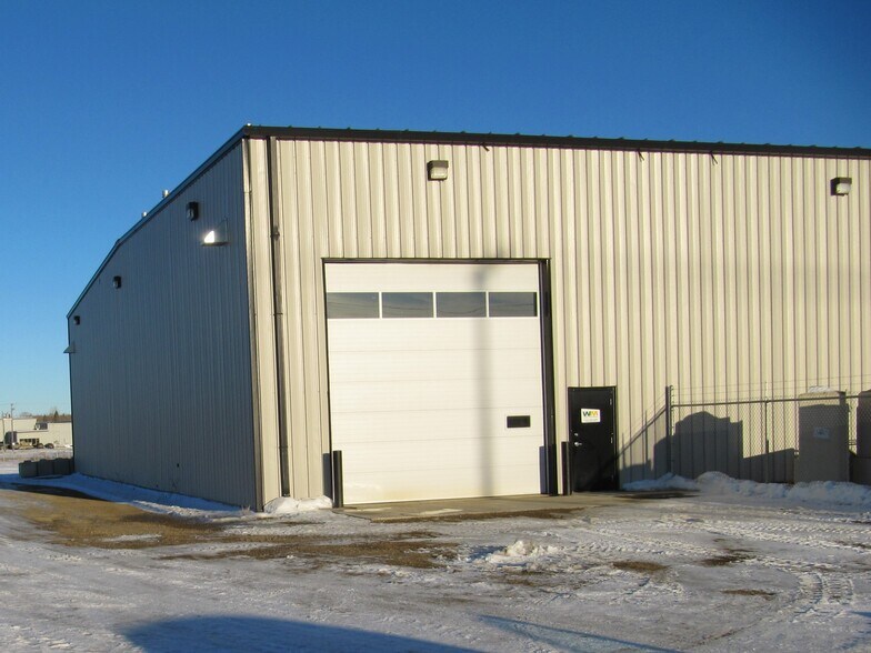 10020 Fyfe Ave, North Battleford, SK à vendre - Photo principale - Image 1 de 1