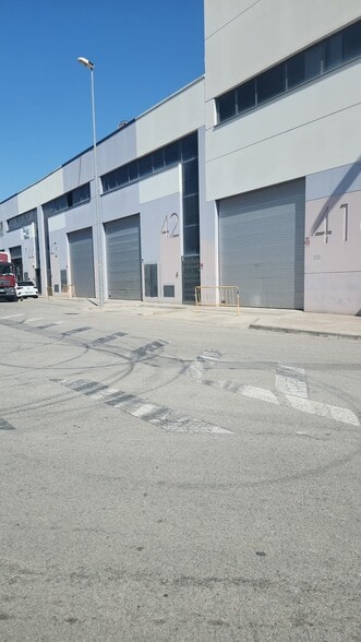Industrial in Sant Vicenç dels Horts, Barcelona for lease - Building Photo - Image 1 of 1