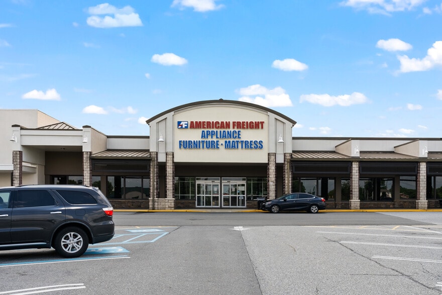 91-290 University Plz, Newark, DE for lease - Building Photo - Image 1 of 11