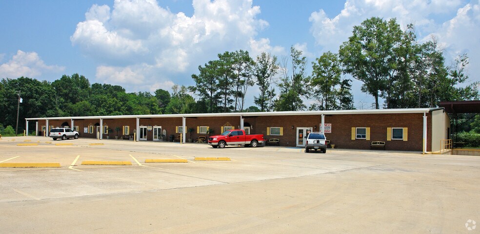 115 Hagan Ave, Childersburg, AL à vendre - Photo principale - Image 3 de 6