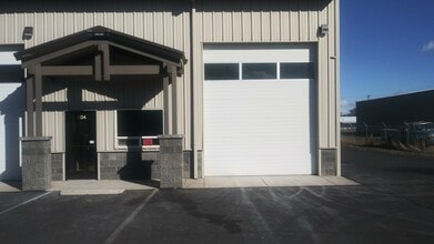 2811 Broadmore St, Klamath Falls, OR for lease Interior Photo- Image 2 of 5