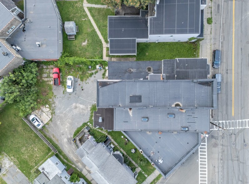 250 Chenango St, Binghamton, NY à vendre - Photo du bâtiment - Image 3 de 8