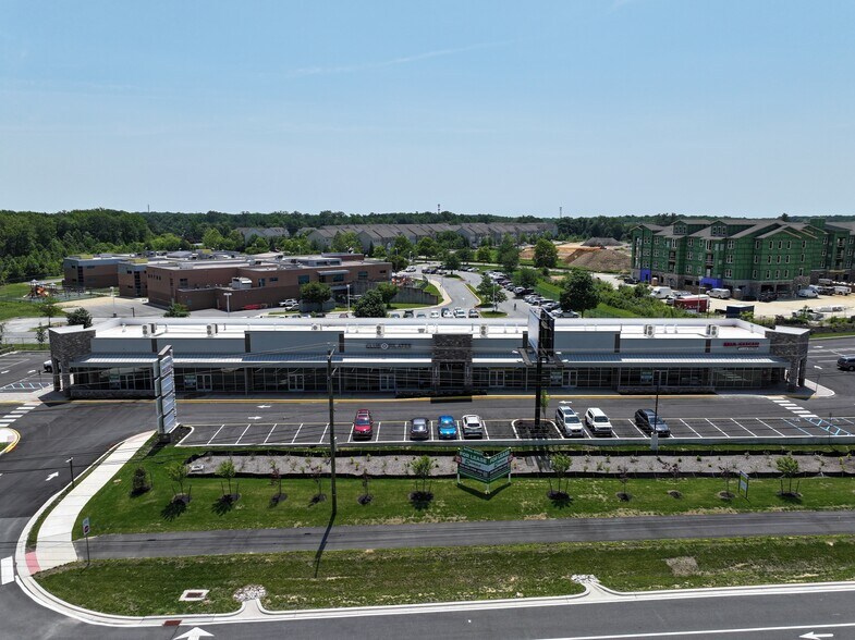 1724-1738 Pulaski, Bear, DE à louer - Photo du bâtiment - Image 2 de 8