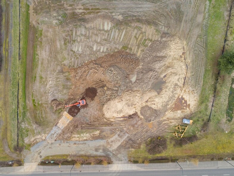 8307 Pioneer St, Ridgefield, WA à vendre - Photo du bâtiment - Image 2 de 3