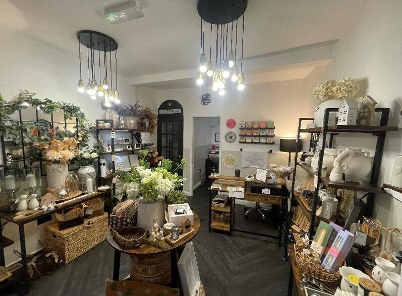 7 Lawrence Sherriff St, Rugby à louer - Photo intérieure - Image 2 de 3