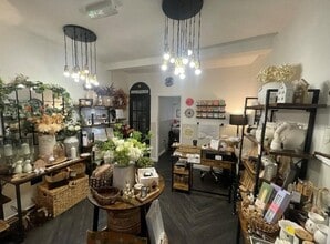 7 Lawrence Sherriff St, Rugby for lease Interior Photo- Image 2 of 3