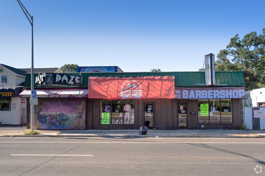 570 Sunrise Hwy, Baldwin, NY for sale - Primary Photo - Image 1 of 21