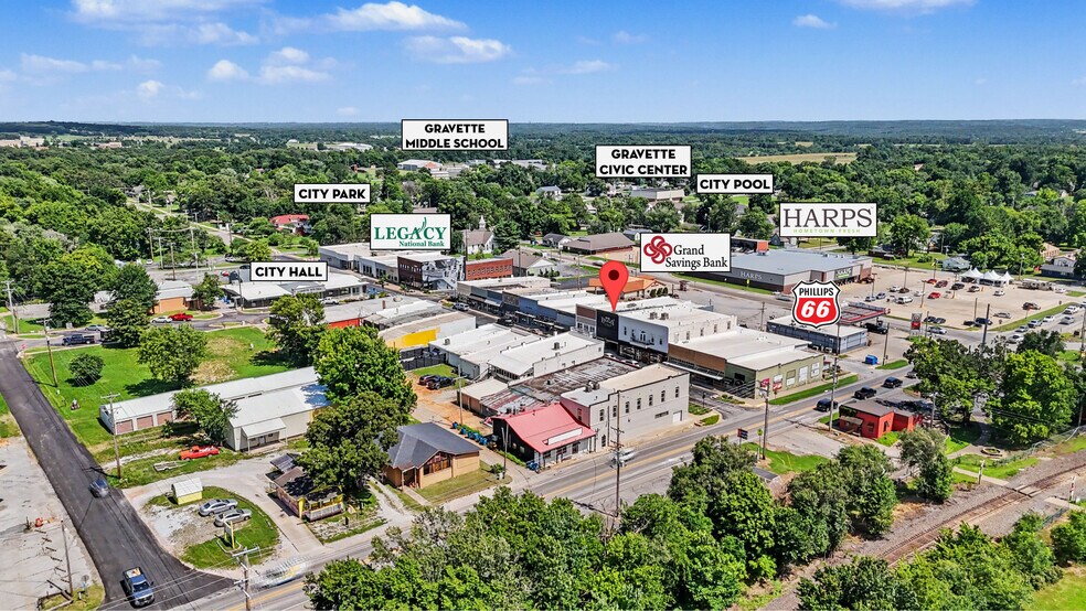 109 Main St SE, Gravette, AR à vendre - Photo du bâtiment - Image 2 de 23