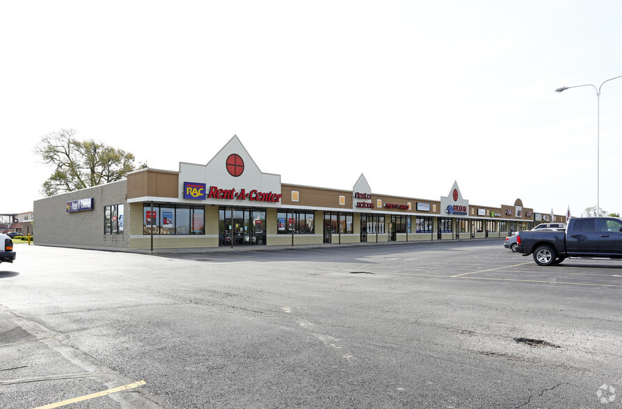 3016-3060 Navarre Ave, Oregon, OH for lease - Primary Photo - Image 1 of 8