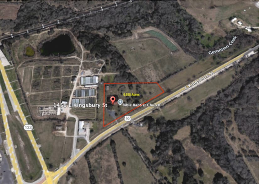 1456 E Kingsbury St, Seguin, TX for sale - Aerial - Image 1 of 1