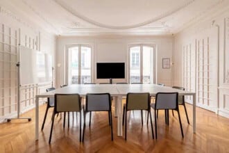 30 Rue De Miromesnil, Paris à vendre Photo intérieure- Image 2 de 2