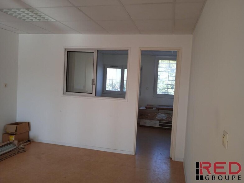 Office in Septèmes-les-Vallons for lease - Interior Photo - Image 3 of 7