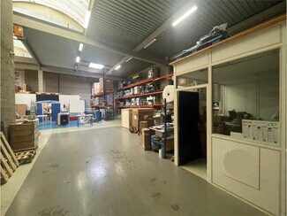 Plus de détails pour Industriel à vendre