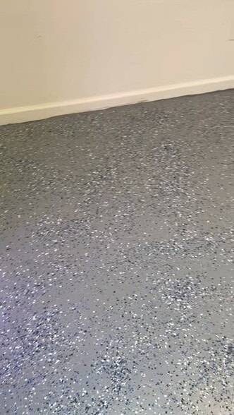 6134 Airline Dr, Houston, TX for lease - Commercial Listing Video - Image 2 of 23