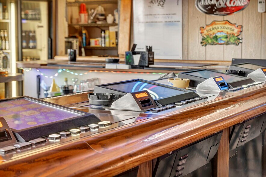 6008 US Highway 50 E, Dayton, NV à vendre - Photo du bâtiment - Image 3 de 10