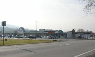 Plus de détails pour 601-615 Pleasant Valley Blvd, Altoona, PA - Commerce de détail à louer