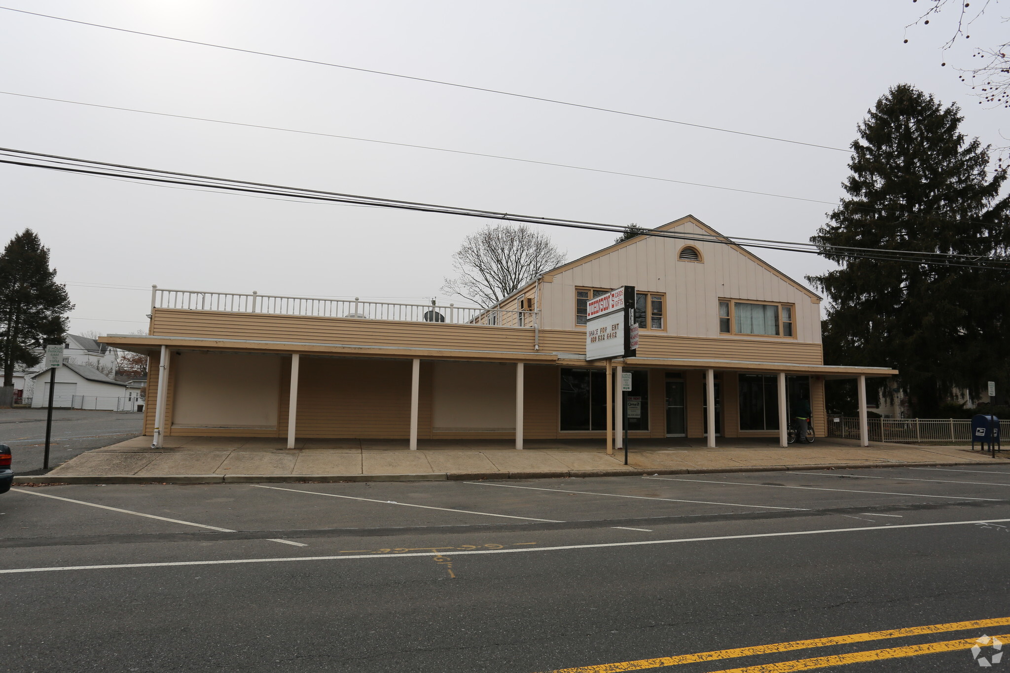 336 W Front St, Florence, NJ à vendre Photo principale- Image 1 de 1