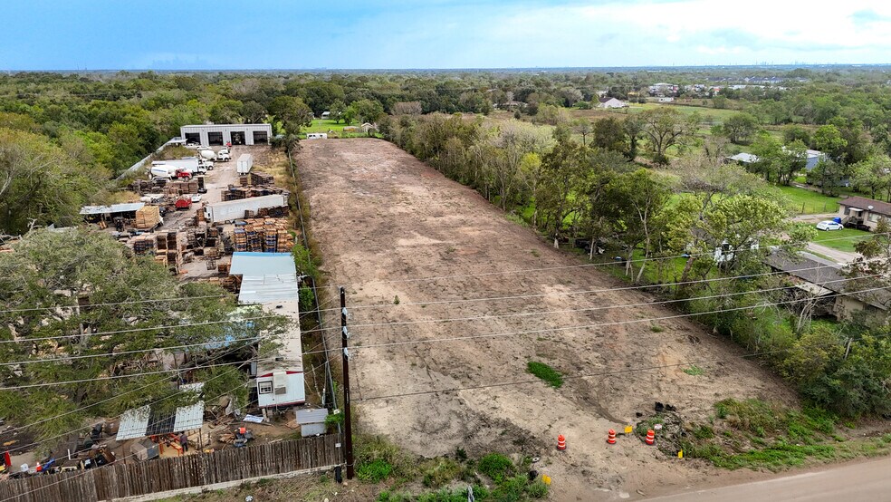 4415 Schurmier Rd, Houston, TX à vendre - Photo du bâtiment - Image 2 de 9