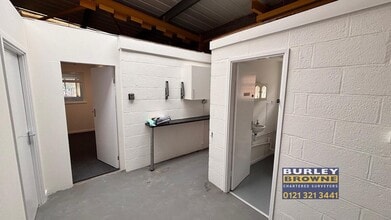 Brickyard Rd, Aldridge à louer Photo intérieure- Image 1 de 2