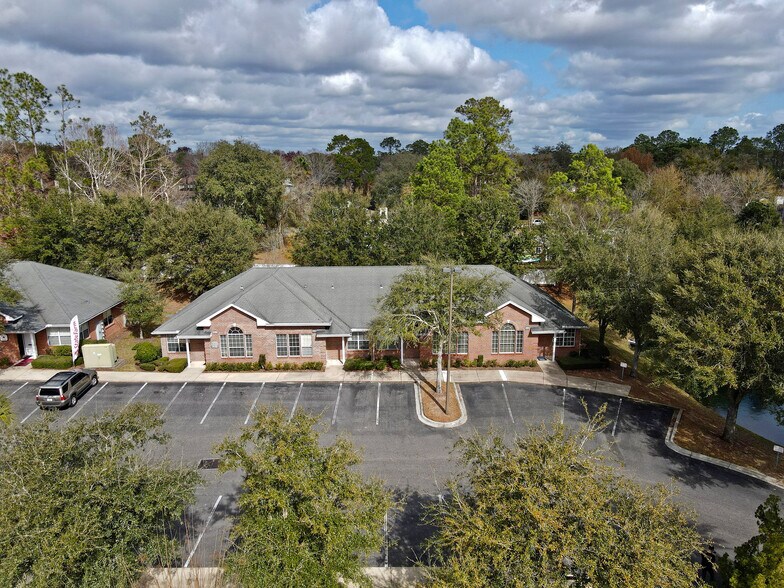 7855 Argyle Forest Blvd, Jacksonville, FL à louer - Photo du bâtiment - Image 2 de 22