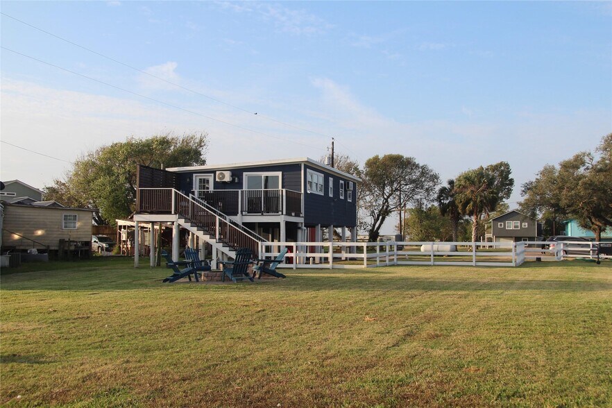 5202 County Road 469, Brazoria, TX à vendre - Photo du bâtiment - Image 3 de 35