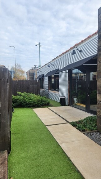 More details for 2814 N California Ave, Chicago, IL - Office for Lease