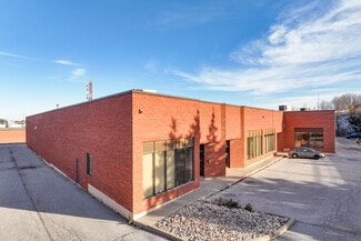 Plus de détails pour 45 Riviera Dr, Markham, ON - Local d'activités à louer