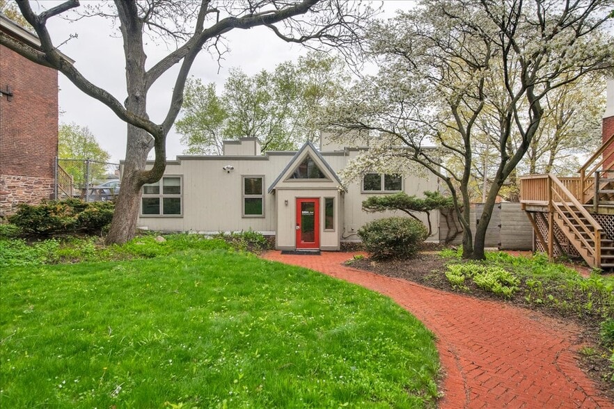 87 College st, Burlington, VT à vendre - Photo du bâtiment - Image 2 de 17