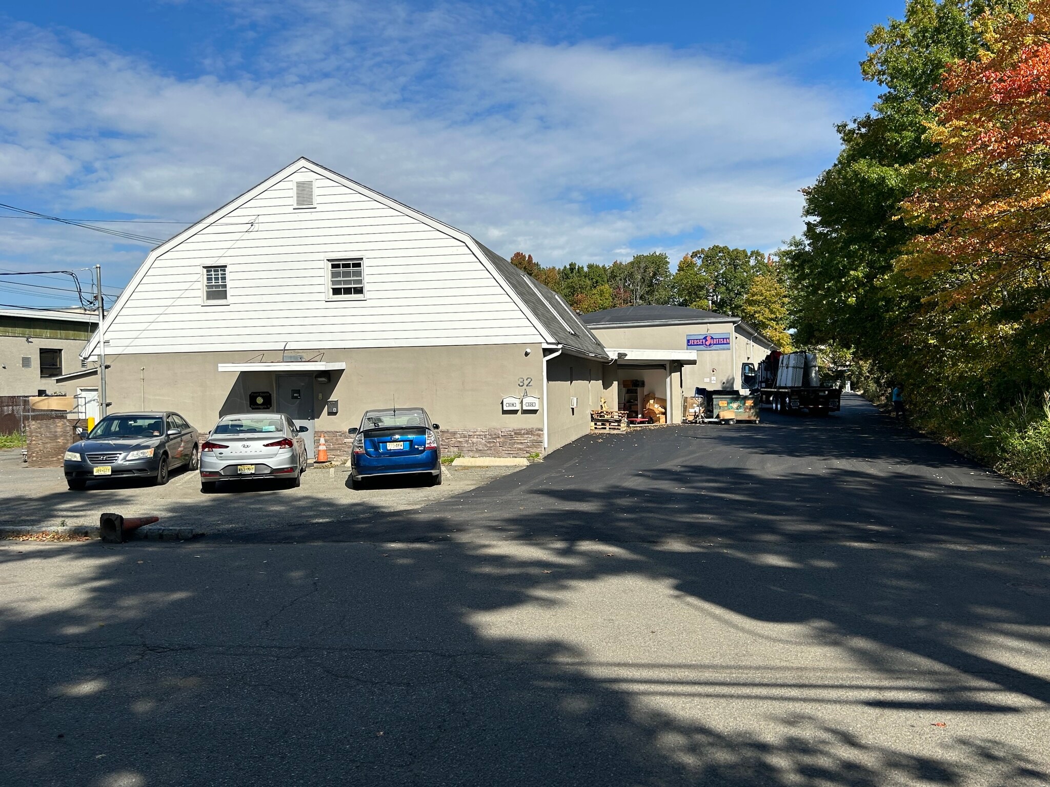 32 Pier Ln W, Fairfield, NJ for lease Building Photo- Image 1 of 3