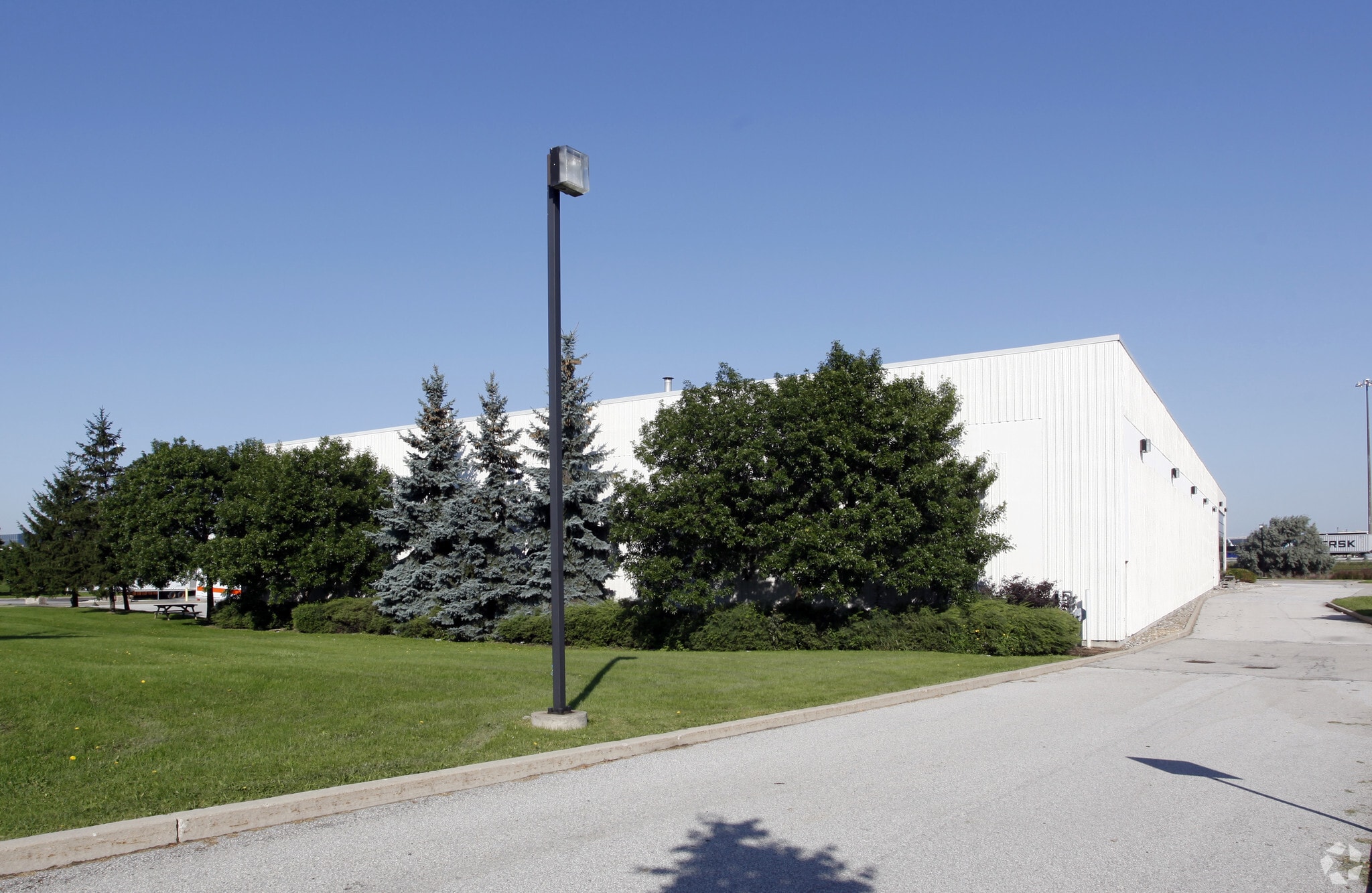 2800 Matheson Blvd E, Mississauga, ON for lease Primary Photo- Image 1 of 3