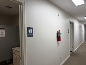 2851 Stage Village Cv, Bartlett, TN for lease Interior Photo- Image 2 of 9