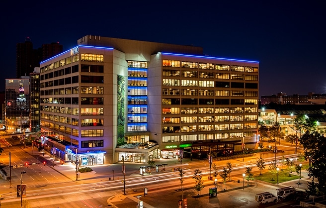 1 E Pratt St, Baltimore, MD for lease - Primary Photo - Image 1 of 2