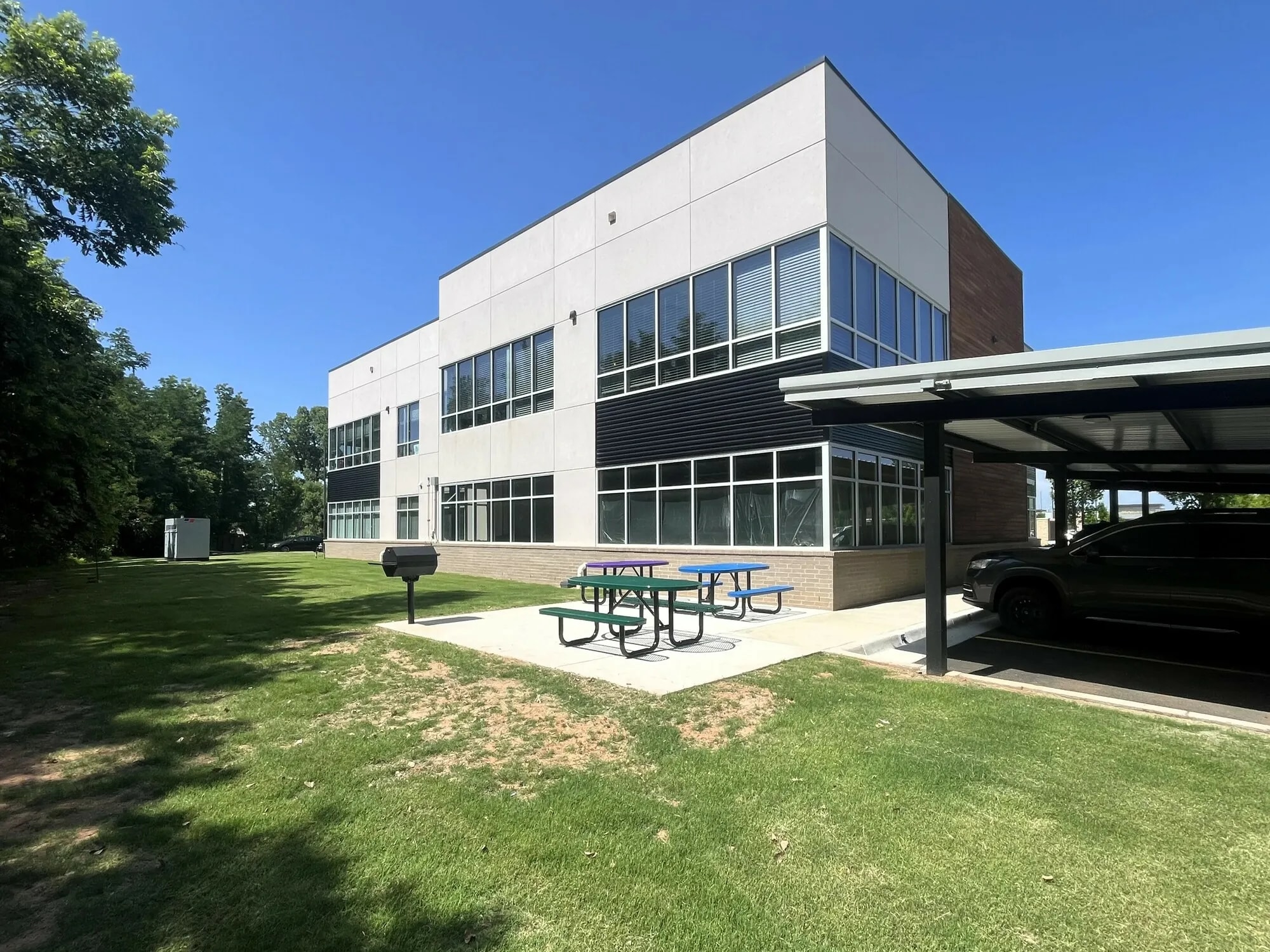 4308 Grant Blvd, Yukon, OK for lease Building Photo- Image 1 of 12