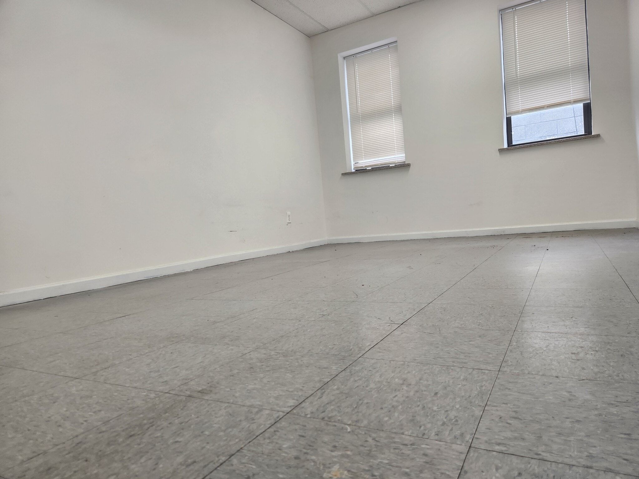 118-122 Baxter St, New York, NY à louer Photo intérieure- Image 1 de 5